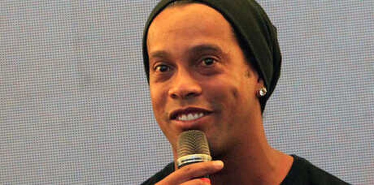 Ronaldinho\'dan Harry Kane\'e Övgüler