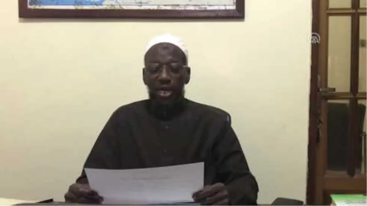 Senegalli Alimden "Yaşasın Erdoğan, Yaşasın Türkiye" Şiiri