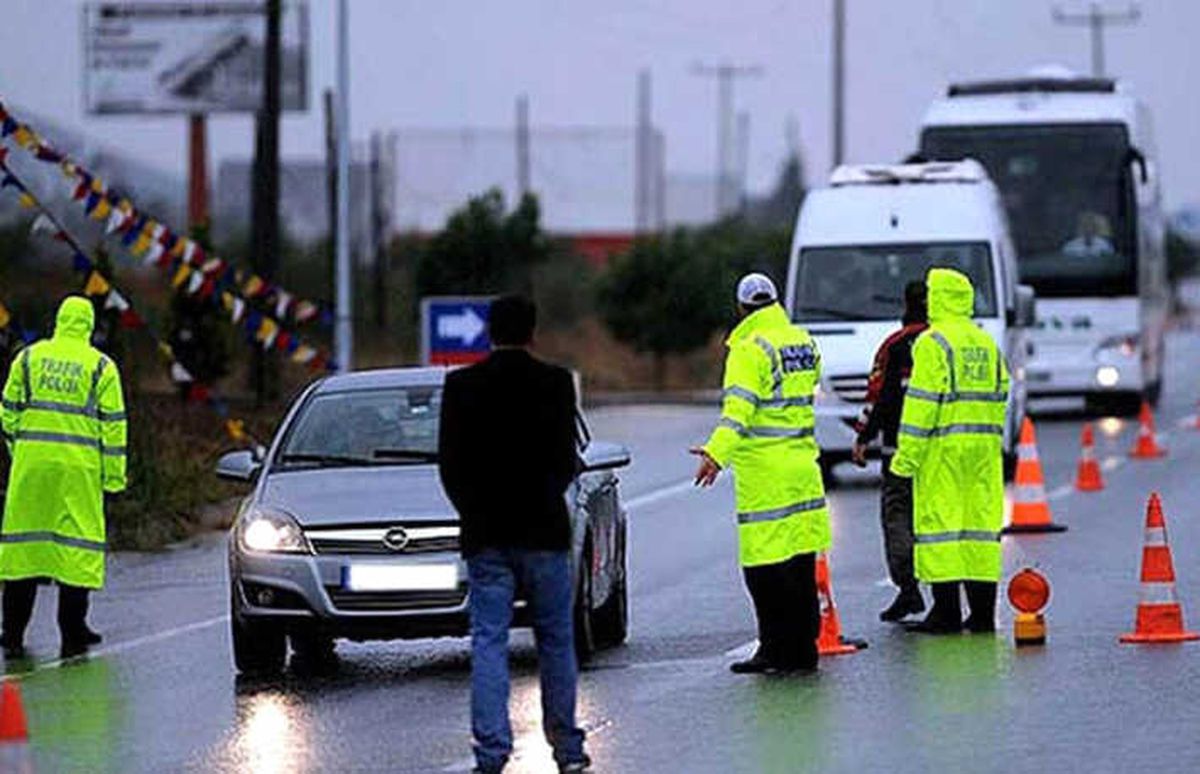 Ocak\'ta Sürücülere 102 Milyon Lira Ceza Kesildi