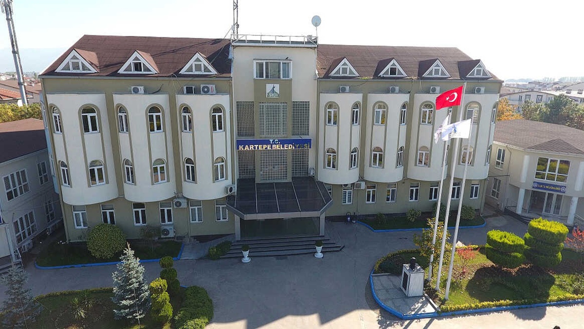 Kartepe Belediyesi Nalbur İhalesi Açtı