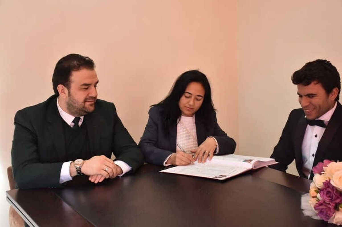 AK Parti Tepebaşı Yeni Çifte Ev Kurdu