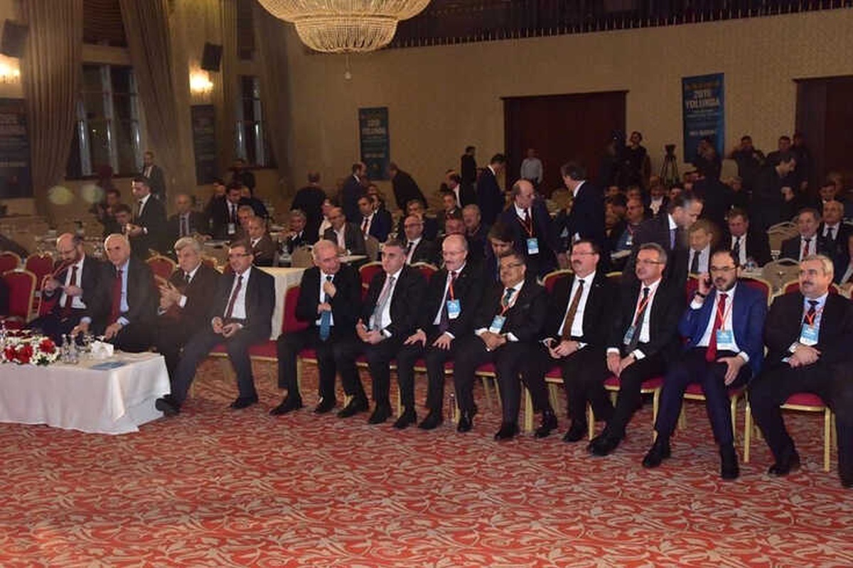 Başkan Yağcı, Yerel Yönetimler Marmara Bölge Toplantısı\'na Katıldı