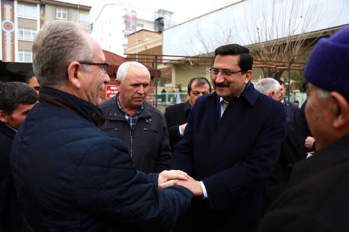 Belediye Başkanı Ak, Mahalle Sakinleriyle Bir Araya Geldi