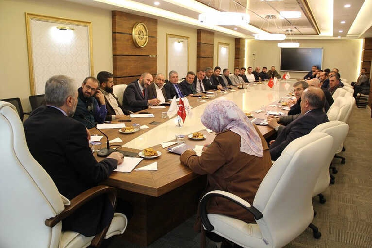 Kayseri\'den Mültecilere 51 Tır Yardım Malzemesi
