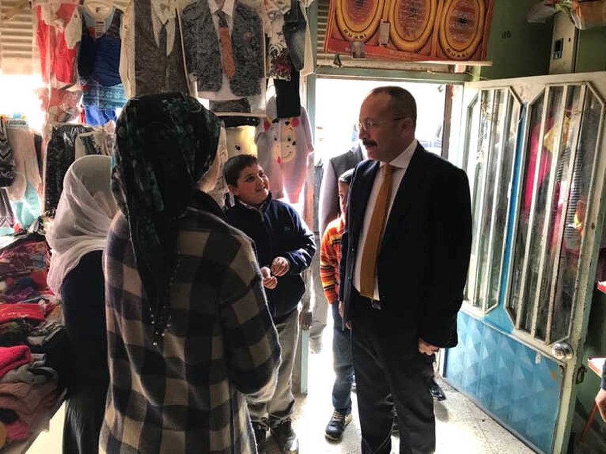 Siirt Valisi Atik\'ten Esnafa Ziyaret