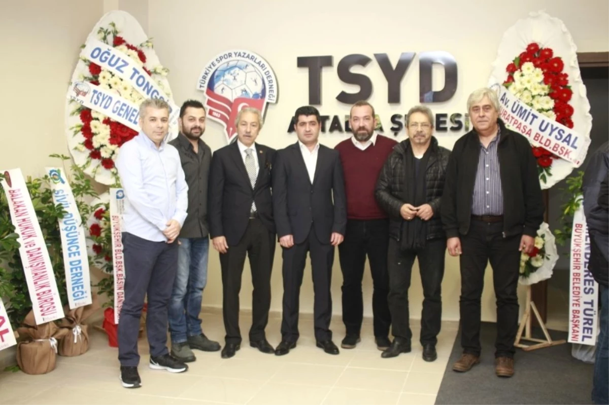 Tsyd Antalya\'da Görev Değişimi
