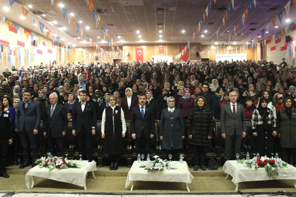 AK Parti Ağrı İl Kadın Kolları Kongresi Yapıldı
