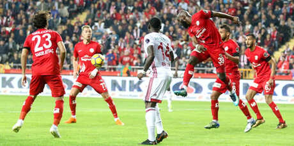 Antalyaspor - Demir Grup Sivasspor (Canlı)