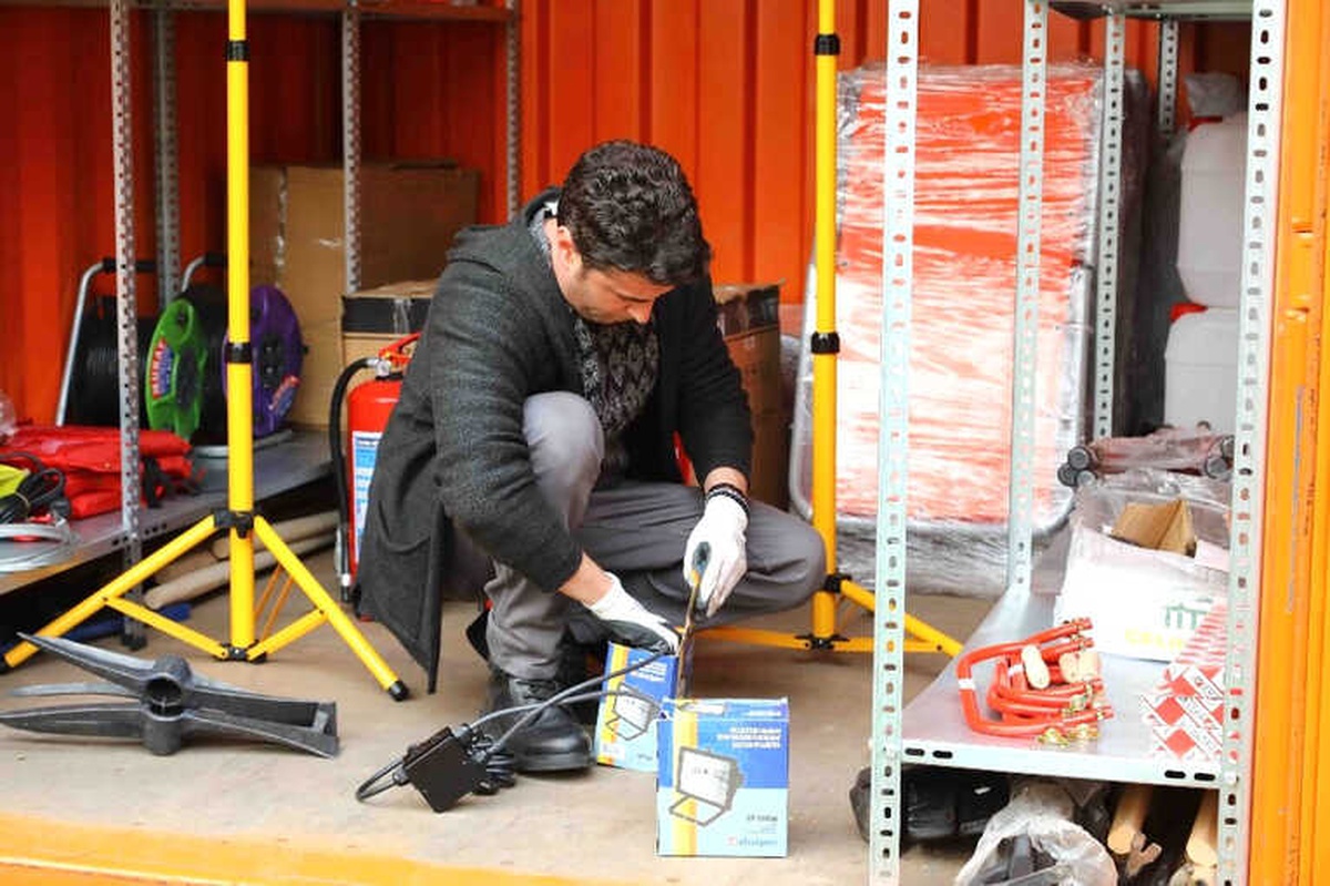 Bayraklı Belediyesi Deprem Konteyneri Sayısını 7\'ye Çıkardı