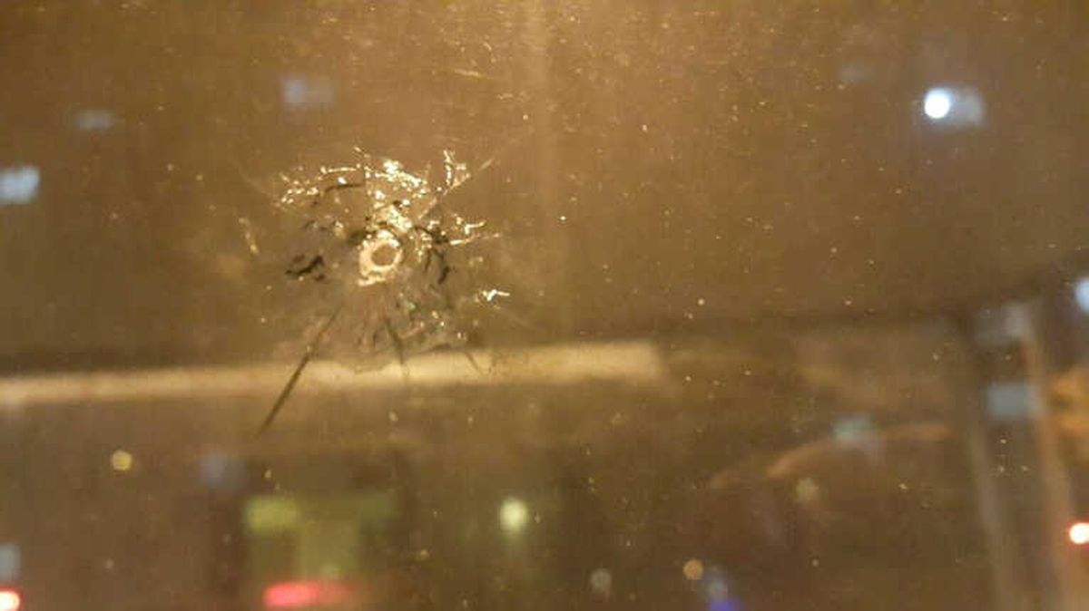 Tramvay Durağına Ateş Açıldı