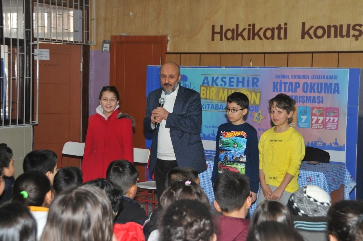 Yazar Çetin, Öğrencilere Başarının Anahtarını Anlattı