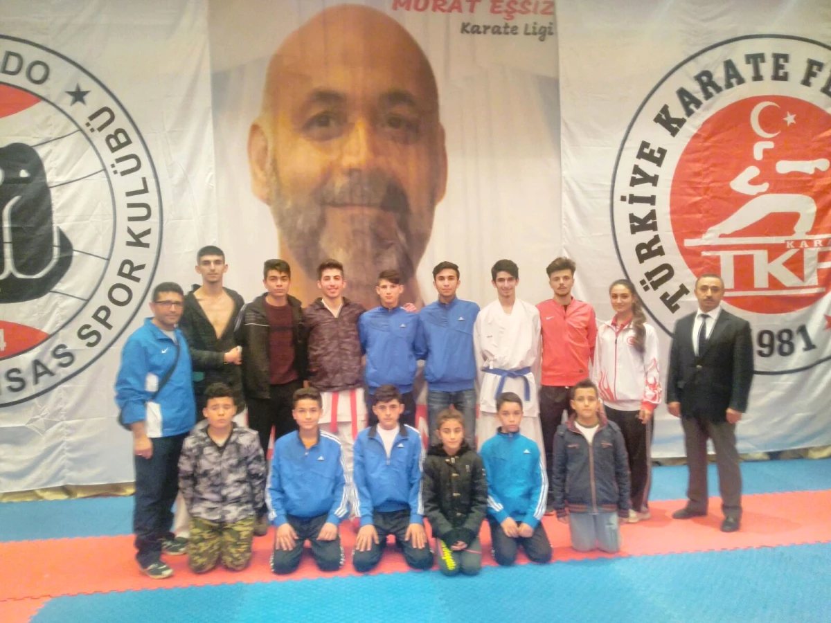 Belediye Spor Kulübü Karate Takımından Başarı