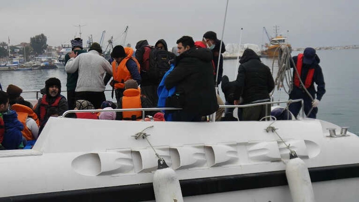 Çanakkale\'de 34 Mülteci Yakalandı