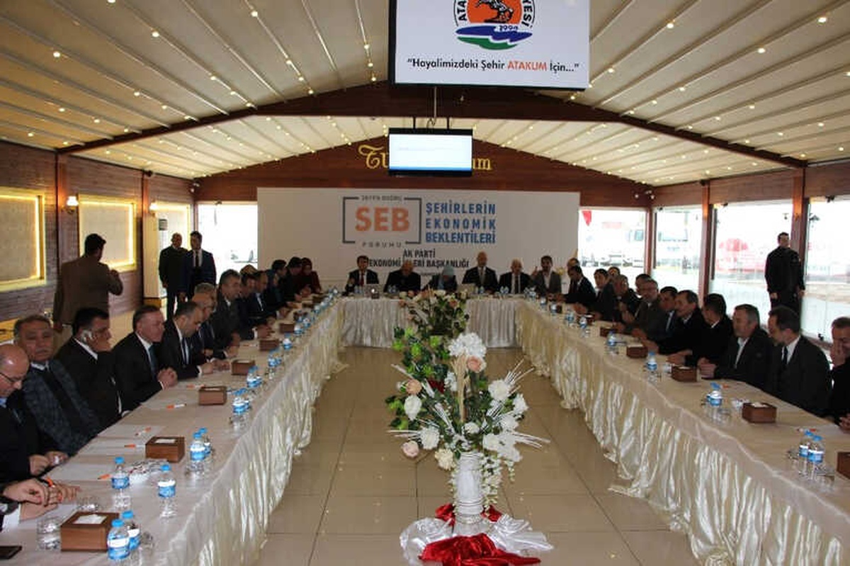 Samsun\'da "Şehirlerin Ekonomik Beklentileri" Toplantısı