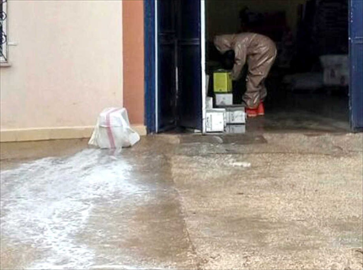 Sivas\'ta Tarım İlacından Etkilenen İşçiler Hastaneye Kaldırıldı