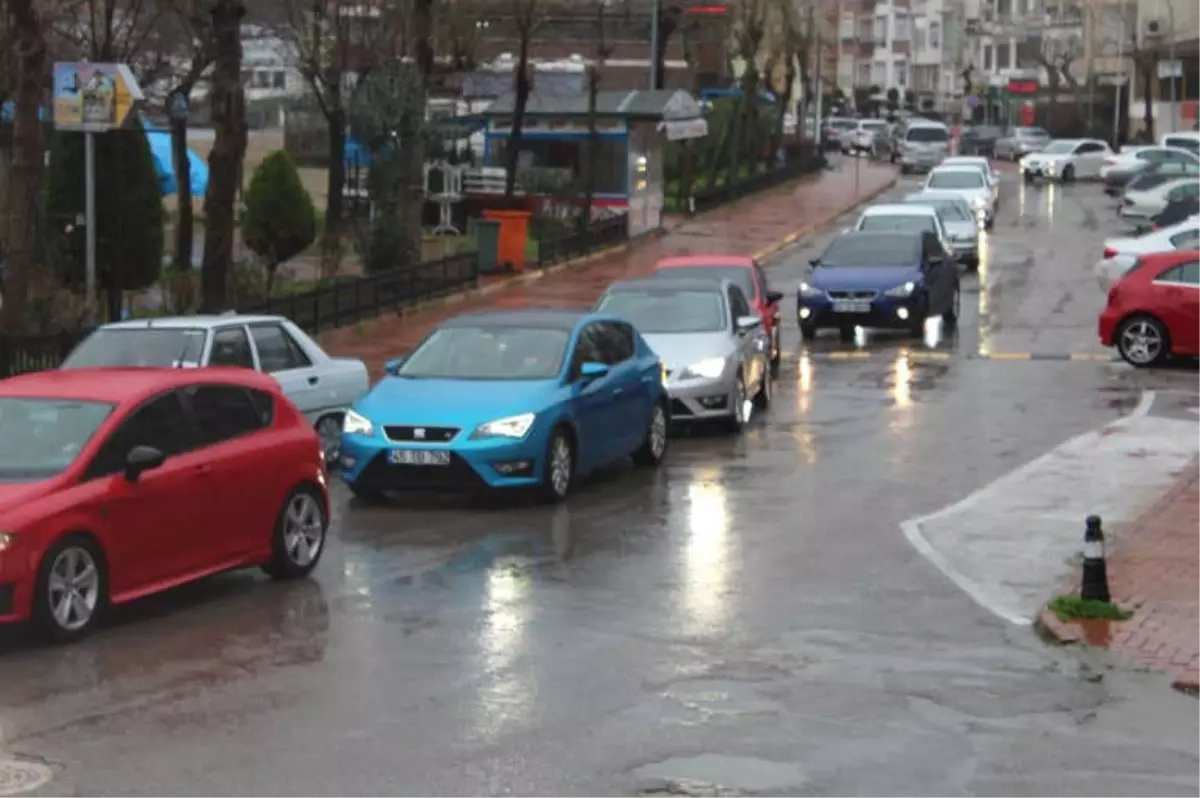 Afrin Zeytin Dalı Operasyonuna Destek Vermek İçin Araçları ile Konvoy Halinde Amasra\'ya Gelerek...