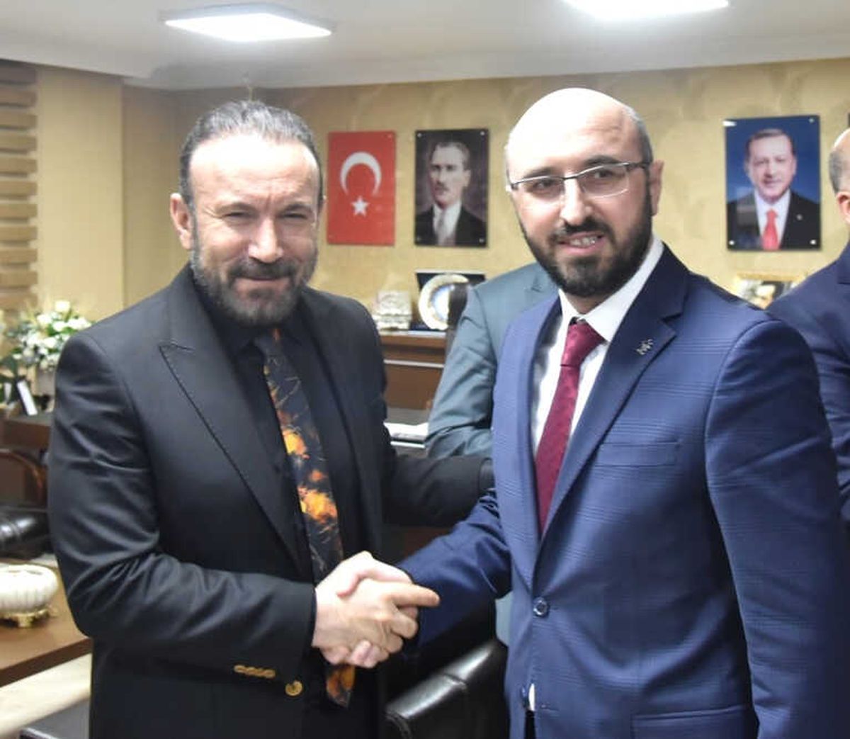 Başkan Doğan\'dan AK Parti İl Başkanı Ceyhan\'a Ziyaret