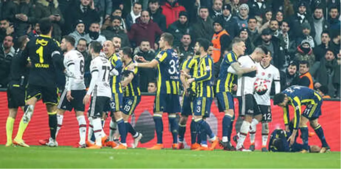 Beşiktaş, Mehmet Ekici ve Josef de Souza\'nın PFDK\'ya Sevkini İstedi