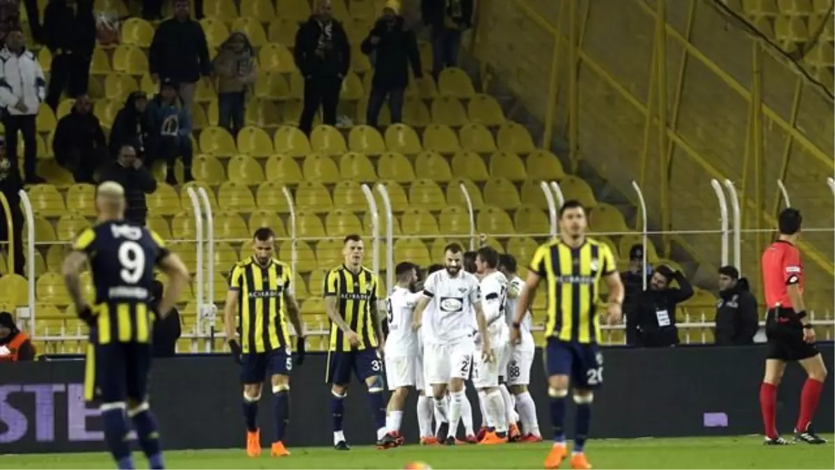 Fenerbahçe, Bu Sezon Geriye Düştüğü Hiçbir Maçta Galip Gelemedi