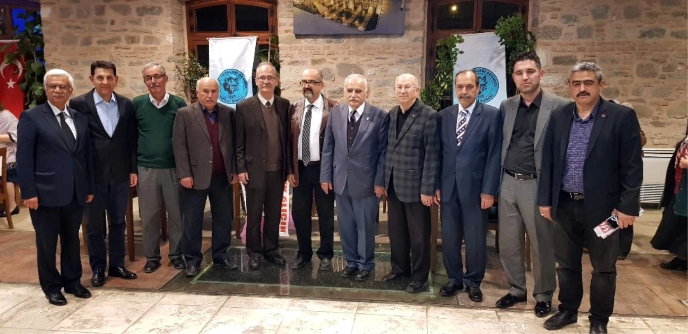 Hacı Süleyman Efendi Ödülü Prof. Özdemir\'e Verildi
