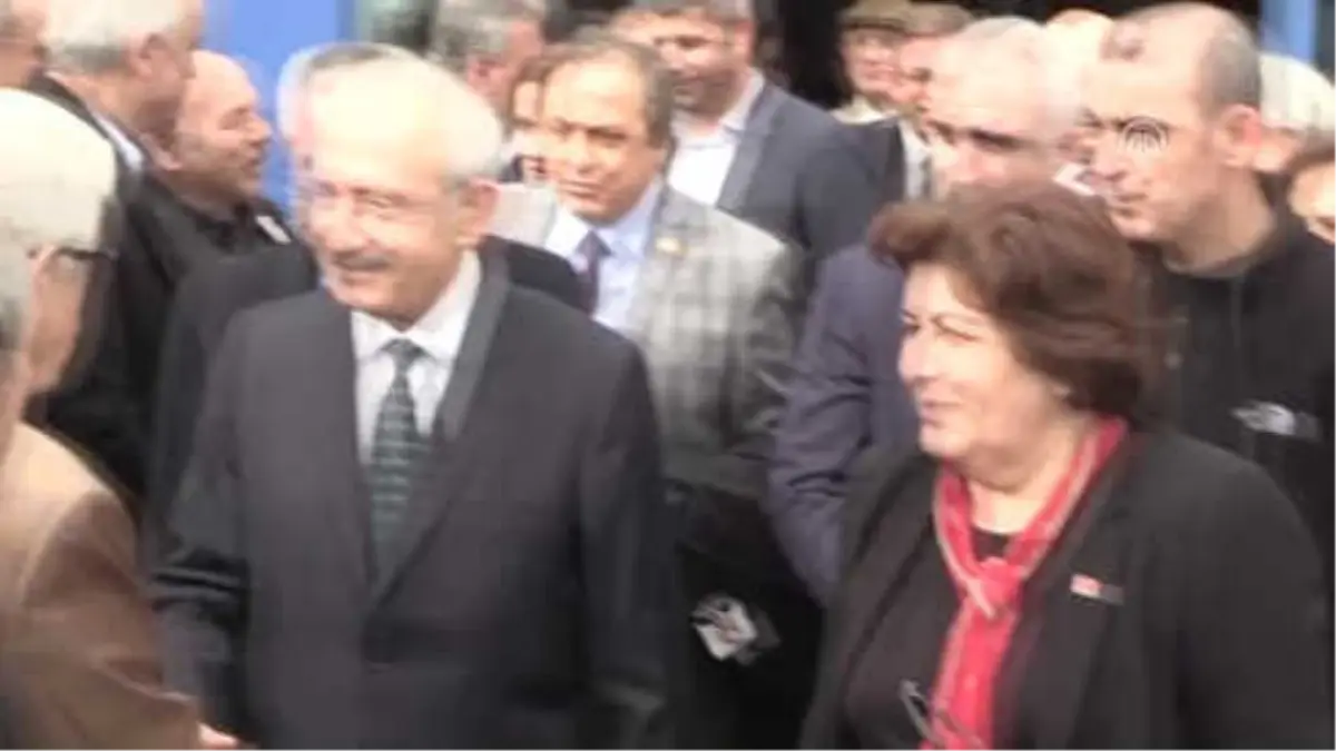 Kılıçdaroğlu, CHP Pm Üyesi Yavuz Karan\'ın Cenaze Törenine Katıldı