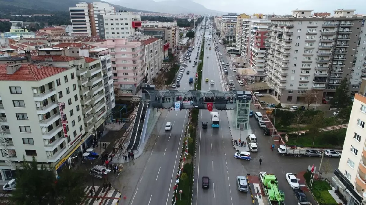 Mimar Sinan Üst Geçidi Açıldı