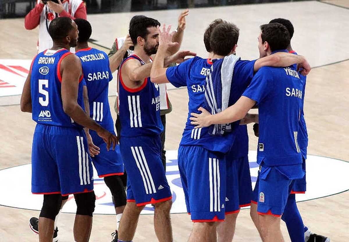 Anadolu Efes, Maccabi Fox Tel Aviv\'i Ağırlıyor