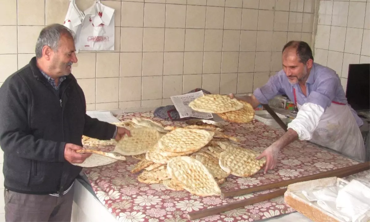 Araban\'da Pide Ekmeğe Zam