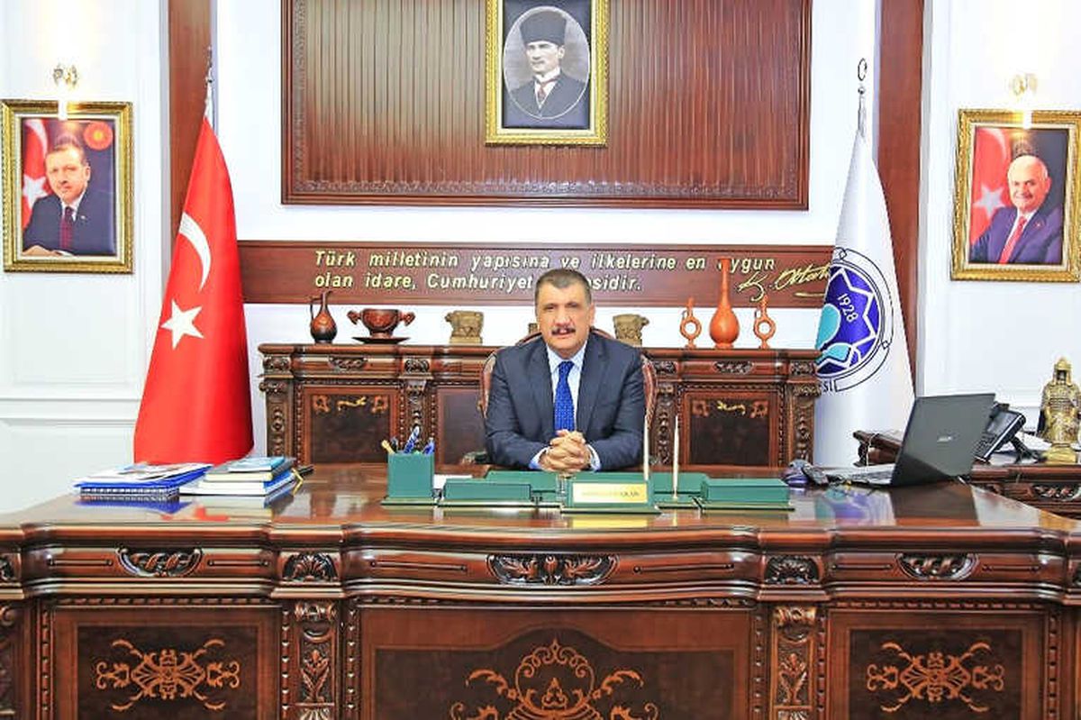 Başkan Gürkan\'ın Dünya Kadınlar Günü Mesajı