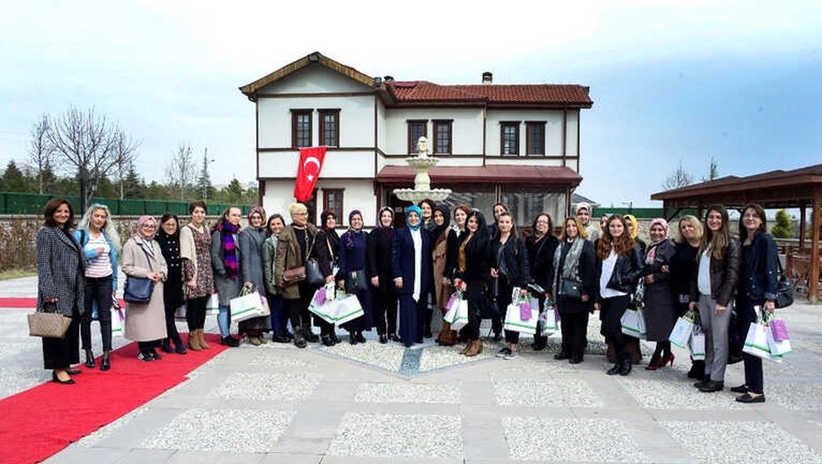 Başkan Toru, Kadın Gazetecilerle Buluştu