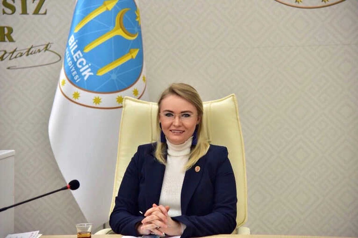 Belediye Meclis Üyesi Uzun\'dan 8 Mart Dünya Emekçi Kadınlar Günü Mesajı
