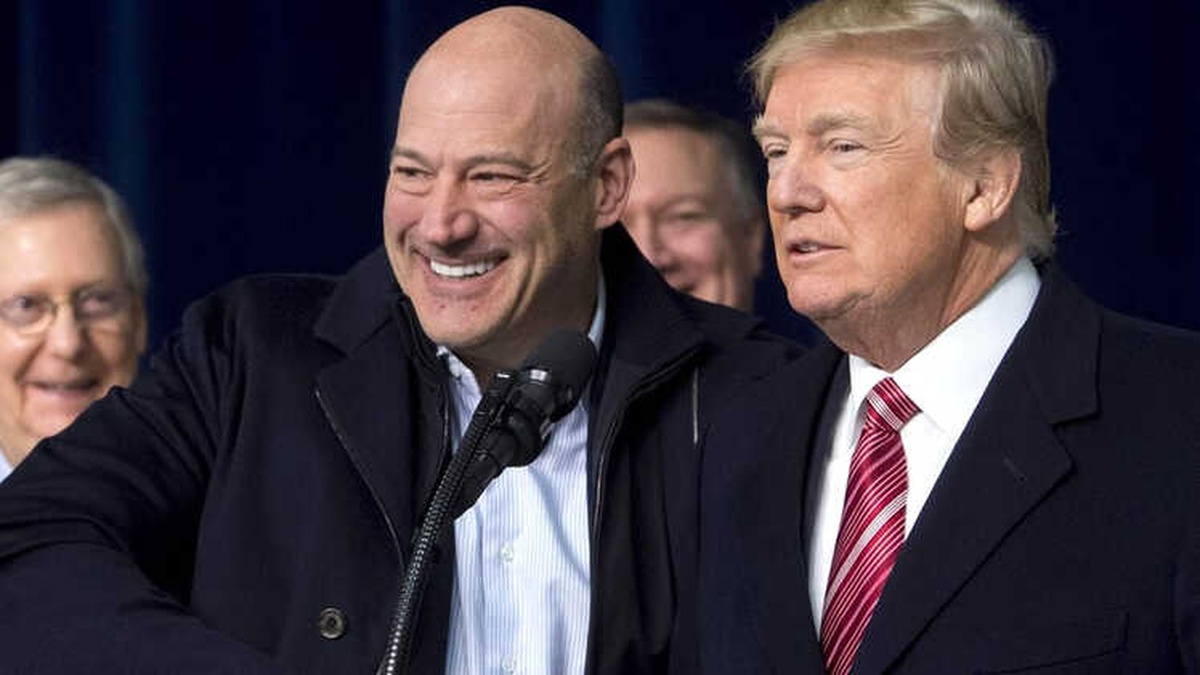 Beyaz Saray\'da Yaprak Dökümü: Trump\'ın Ekonomi Danışmanı İstifa Etti