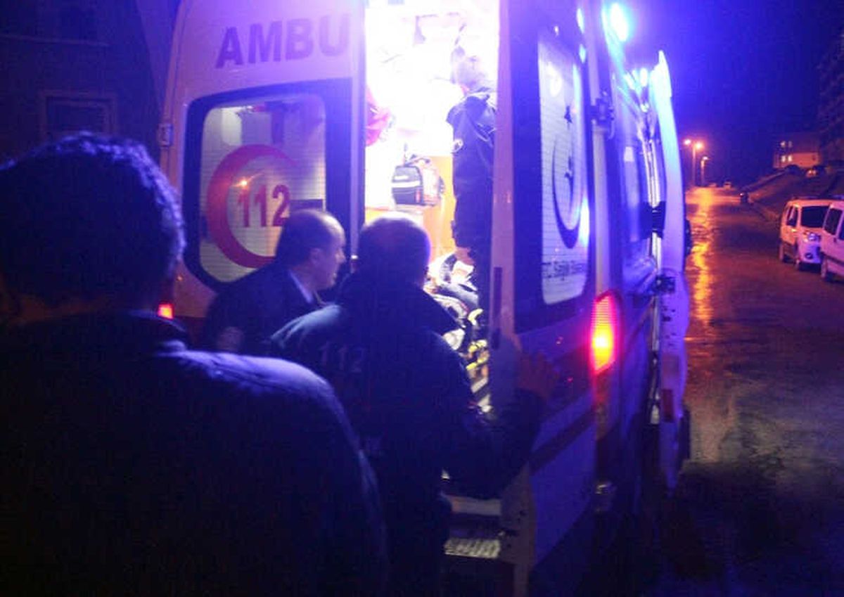 Bonzai İçen Genci Ölümden Polis Kurtardı