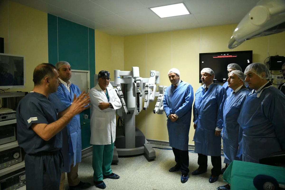 Ege Tıp\'tan Robotik Cerrahi İle 900\'Üncü Ameliyat