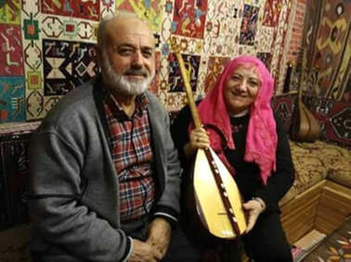 Kadın Halk Ozanı Silahlı Saldırıda Hayatını Kaybetti