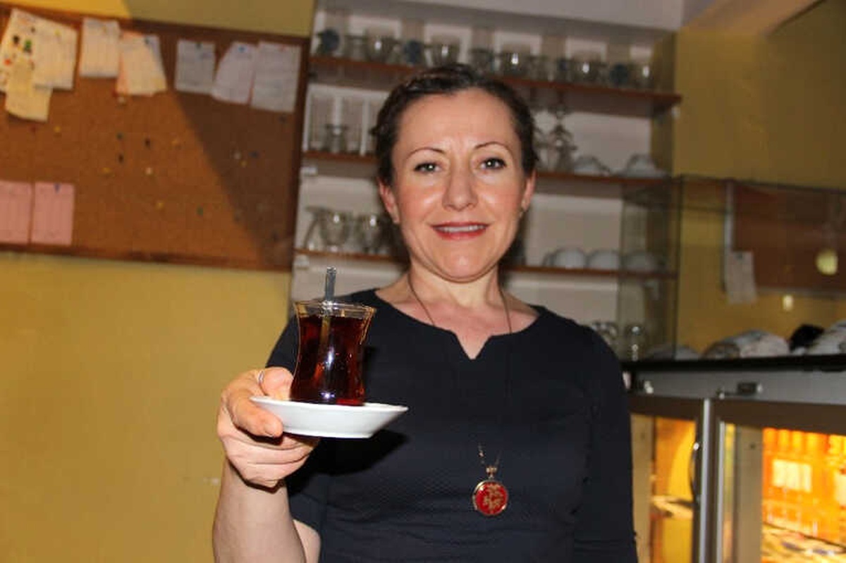 Kahvecilik Mesleği Kadınlarla Kabuk Değiştiriyor