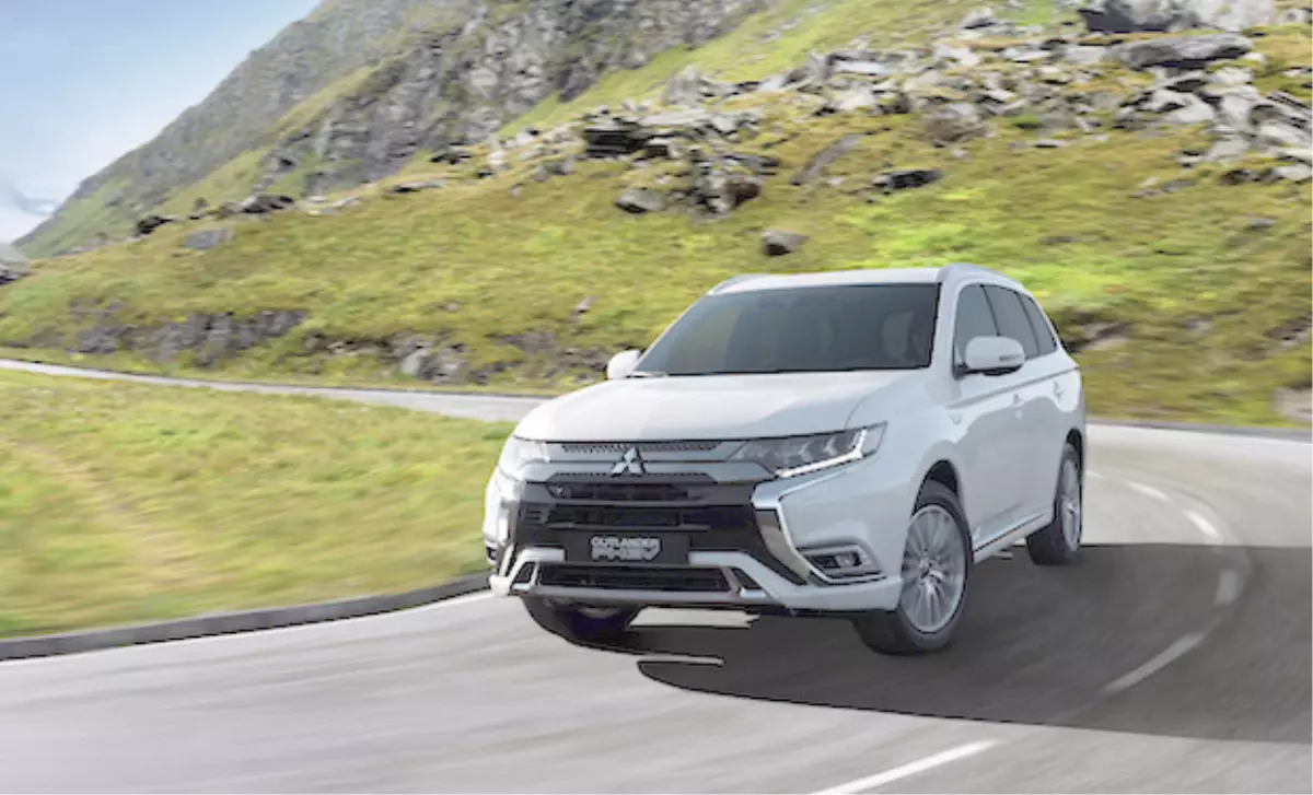 Mitsubishi E-Evolutıon Concept Ve Yeni Outlander Phev \'i Tanıtacak