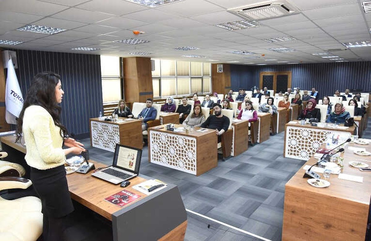Tekkeköy\'den "Sağlıklı Beslenme ve Obezite" Konferansı