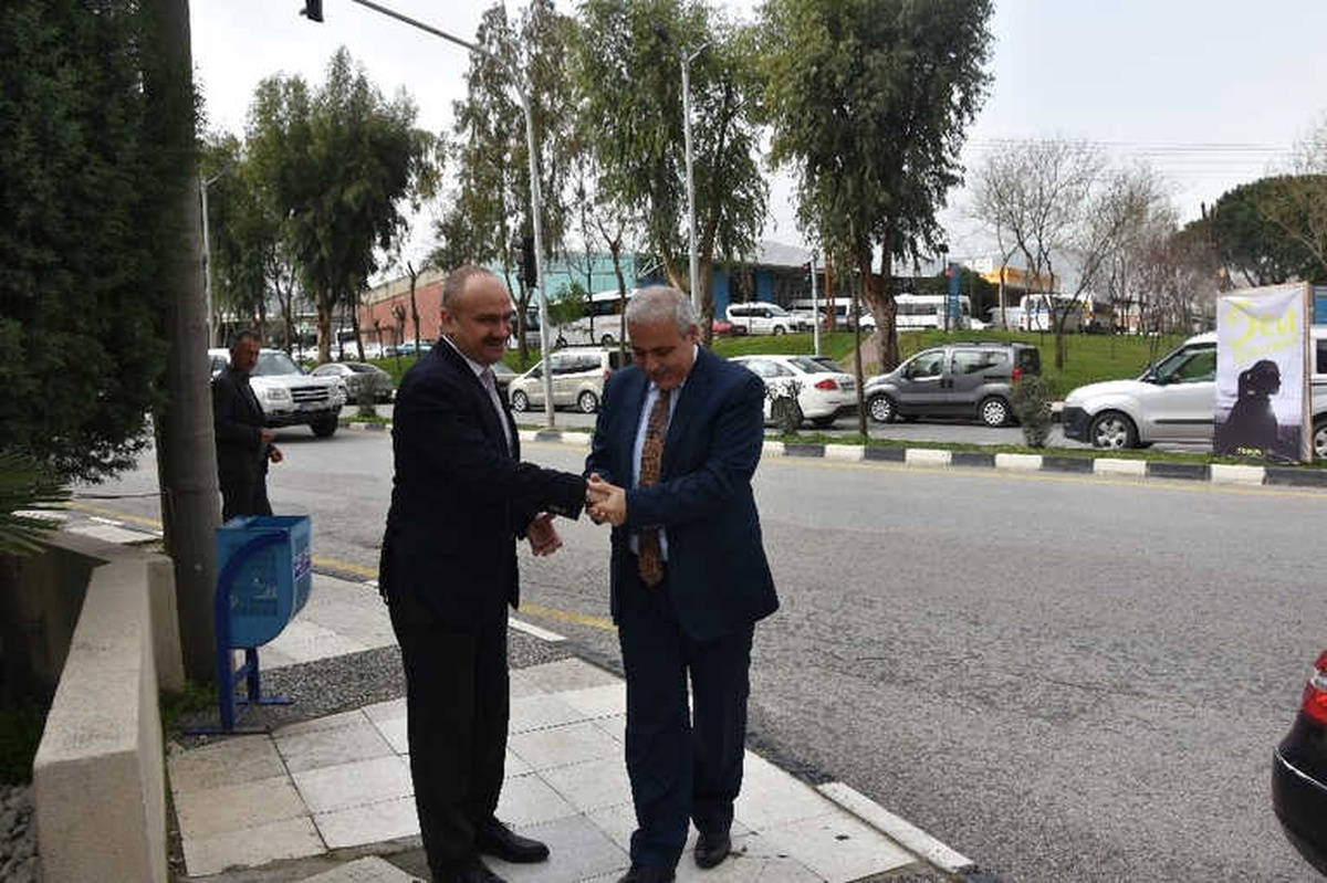 Vali Güvençer\'den Mersinli\'ye \'Hayırlı Olsun\' Ziyareti