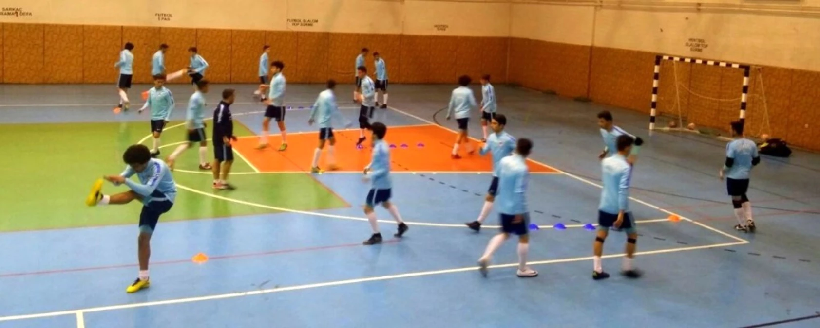Yeni Kurulan U19 Futsal Milli Takımı Erzurum\'da Kampa Girdi