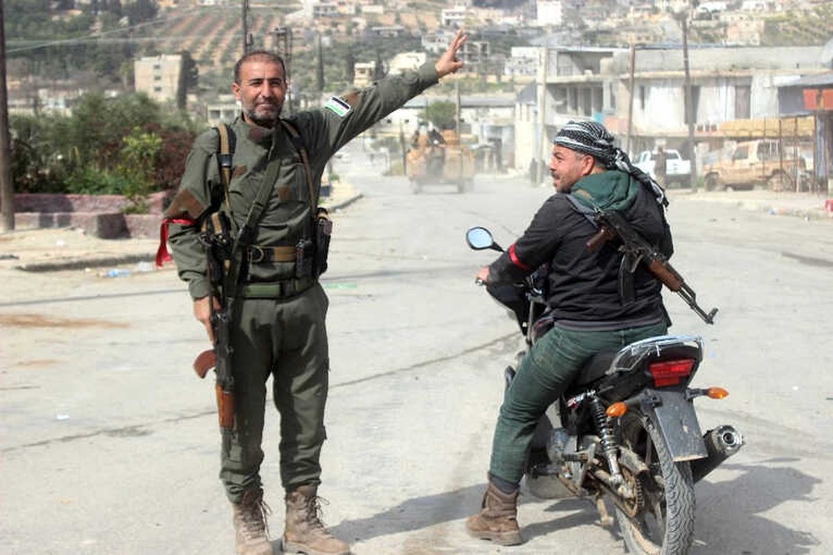 Afrin\'e 7 Kilometre Kaldı