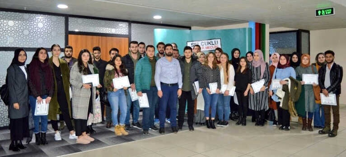 Diplomasi Okulunda Körfez Analizleri Yapıldı