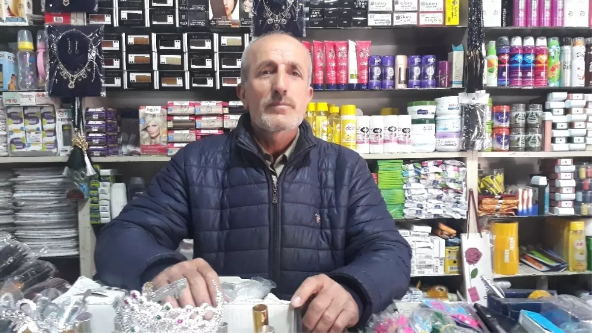 İş Yerine Giren Hırsızı Pusu Kurarak Yakaladı