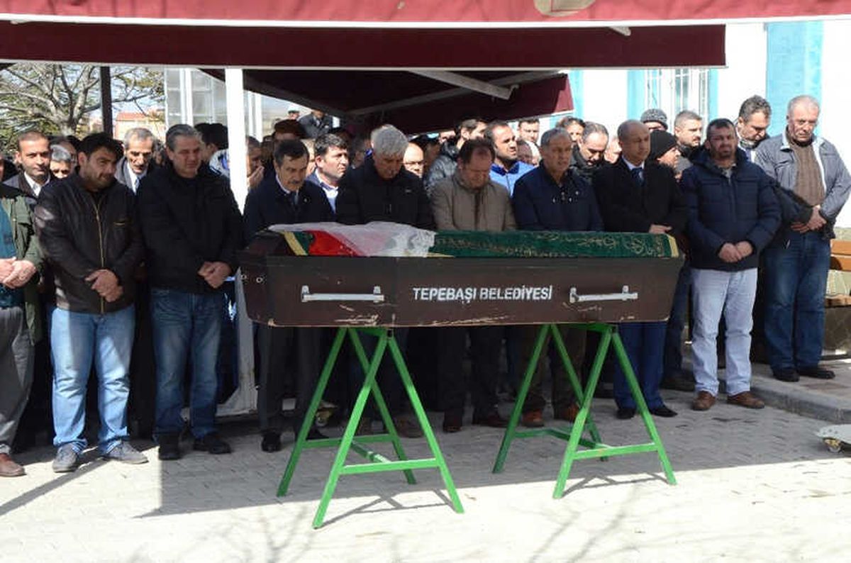 Kadınlar Günü\'nde Toprağa Verildi