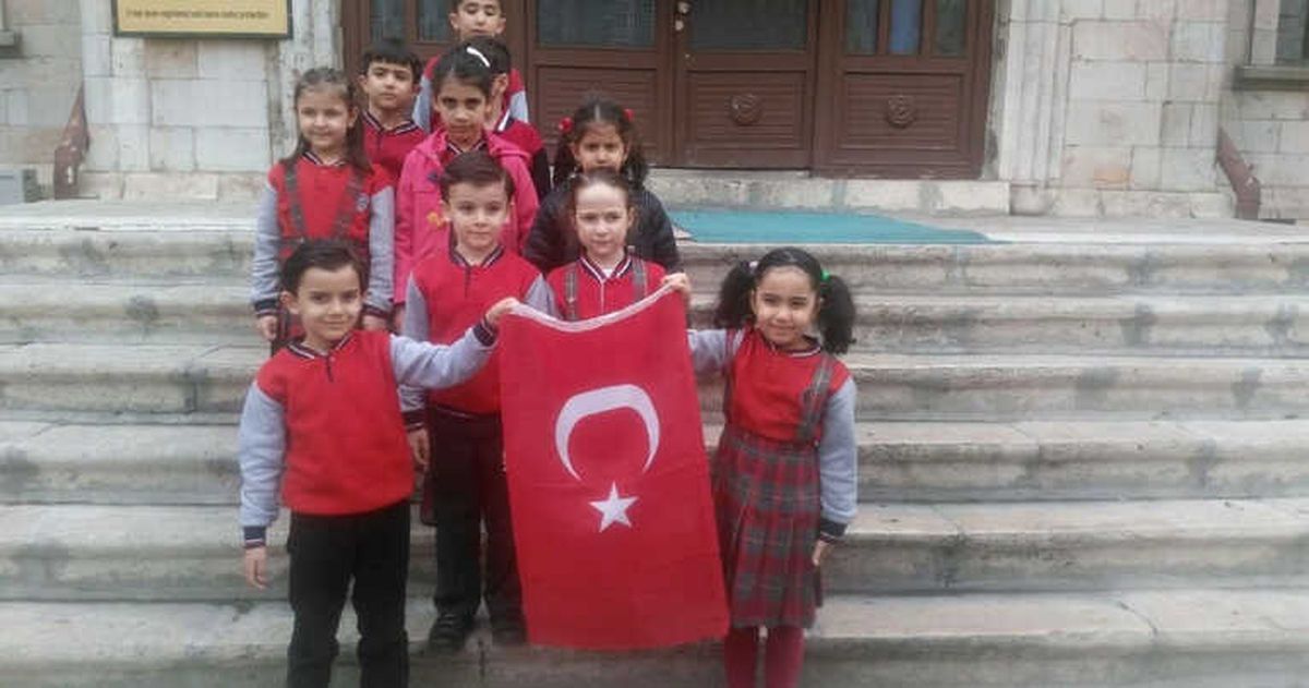 Minik Öğrencilerden Mehmetçiğe Destek