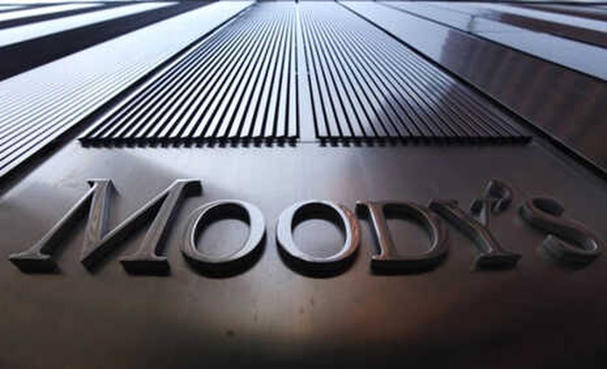 Moody\'s Türkiye\'nin Tahvil Notunu Düşürdü