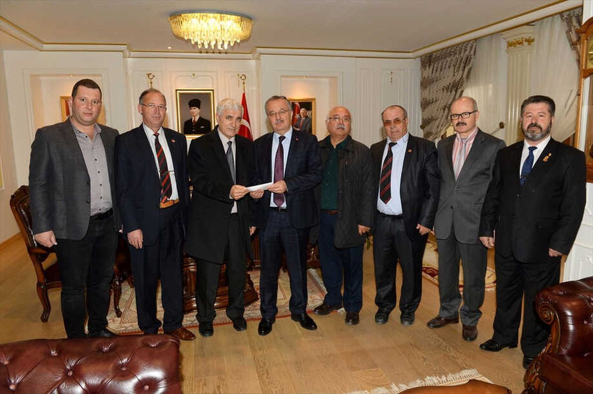 Muhtarlardan Mehmetçik\'e Destek