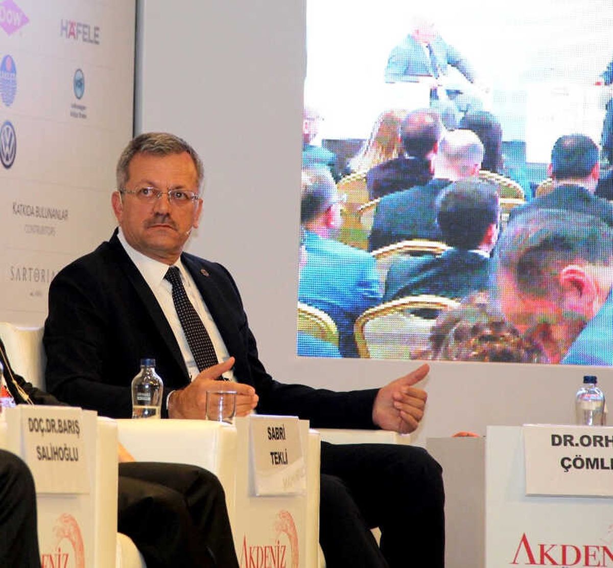 Tekli: "Mersin Planlı Bir Şekilde Büyüyor"
