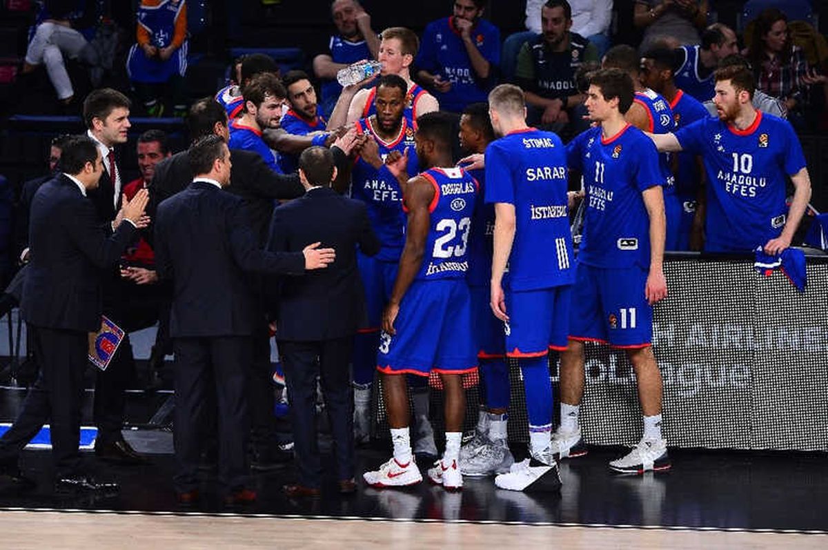 THY Euroelague: Anadolu Efes: 81 - Maccabi Fox Tel Aviv: 94