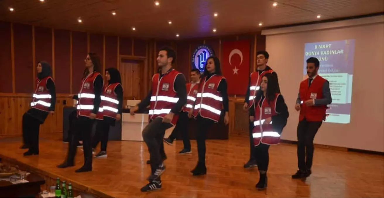 8 Mart Dünya Kadınlar Günü" Konferansı Düzenlendi